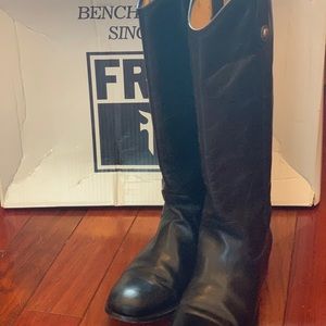 FRYE Melissa Button Riding Boots Size 9
